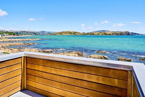 Photo of property in 21 Moana Road, Plimmerton, Porirua, 5026