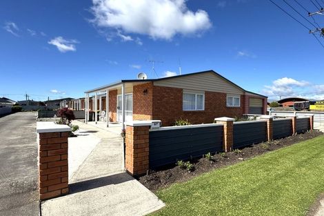 Photo of property in 67a Charlotte Street, Balclutha, 9230