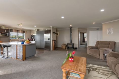 Photo of property in 22 Sanderlane Drive, Motueka, 7120