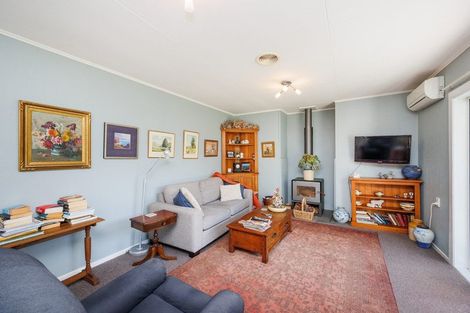 Photo of property in 8a Bond Street, Marton, 4710