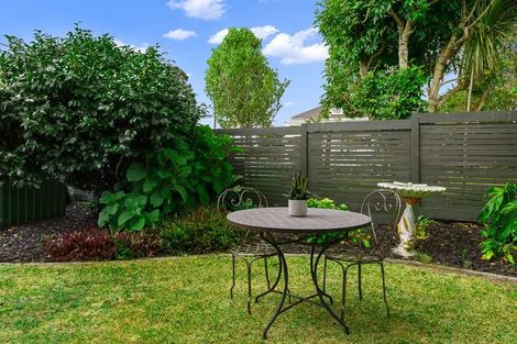 Photo of property in 5/116a Mokoia Road, Chatswood, Auckland, 0626