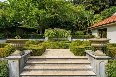 Photo of property in 60 Cheviot Road, Lowry Bay, Lower Hutt, 5013