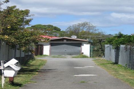 Photo of property in 48 Hartford Crescent, Totara Park, Upper Hutt, 5018