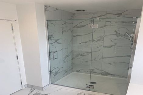 Photo of property in 1/2 Jadewynn Drive, Massey, Auckland, 0614