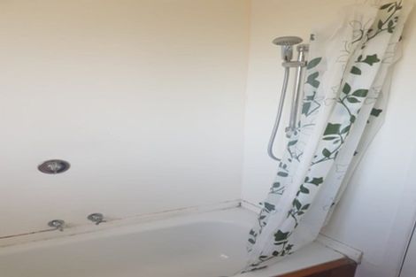 Photo of property in 187 Omata Road, Blagdon, New Plymouth, 4310