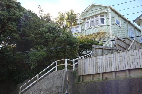 Photo of property in 8 Konini Road, Hataitai, Wellington, 6021