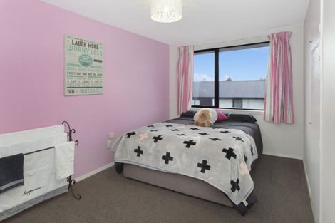 Photo of property in 6 Castile Place, Belfast, Christchurch, 8051