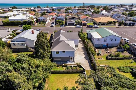 Photo of property in 24 Ngaio Street, Strandon, New Plymouth, 4312