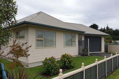 Photo of property in 1a Edinburgh Terrace, Foxton Beach, Foxton, 4815