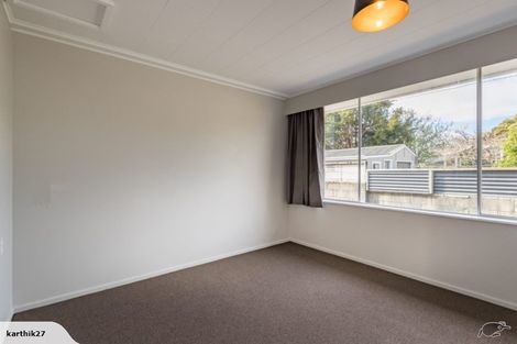 Photo of property in 2/39 Palmer Court, Silverstream, Upper Hutt, 5019
