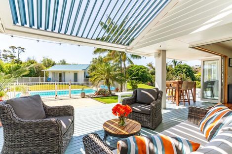 Photo of property in 92 Ritchie Road, Parua Bay, Whangarei, 0174