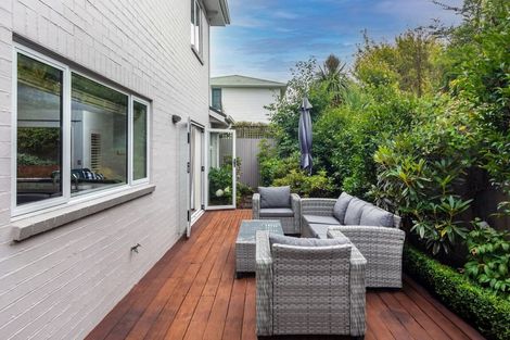 Photo of property in 163 Blighs Road, Strowan, Christchurch, 8052