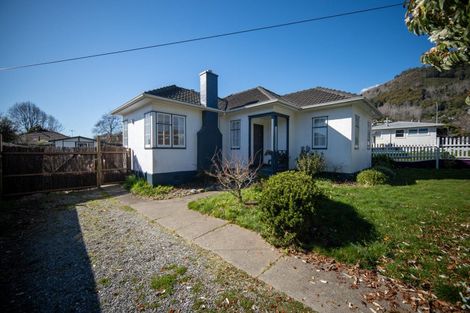 Photo of property in 27 Tukuka Street, Nelson South, Nelson, 7010