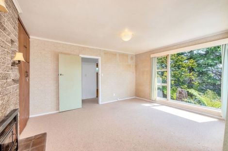 Photo of property in 44 Selwyn Crescent, Forrest Hill, Auckland, 0620