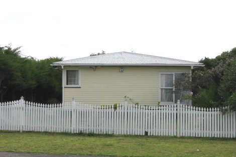 Photo of property in 22a Tramway Road, Beach Haven, Auckland, 0626