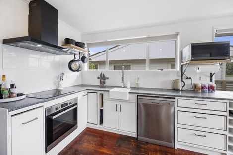 Photo of property in 129 Riverbend Road, Onekawa, Napier, 4110