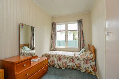 Photo of property in 7 Bowling Road, Greenmeadows, Napier, 4112