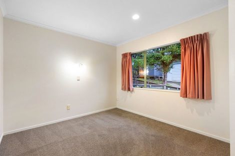 Photo of property in 10 Homestead Place, Welcome Bay, Tauranga, 3112