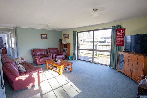 Photo of property in 8 Hamua Place, Waitara, 4320