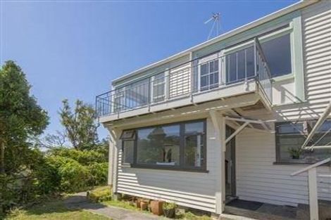 Photo of property in 16 Moana Road, Kelburn, Wellington, 6012