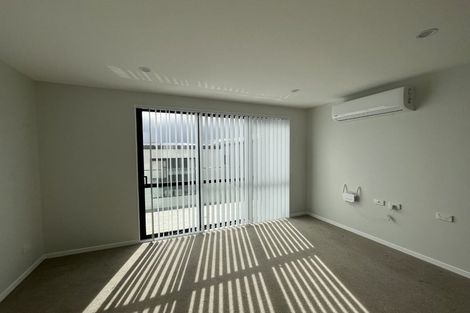 Photo of property in 33 Hinonga Loop, Silverdale, 0932