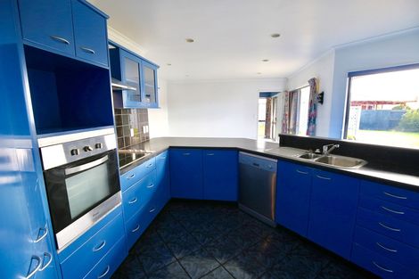 Photo of property in 42 Bartholomew Drive, Nawton, Hamilton, 3200