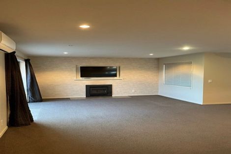 Photo of property in 12 Stationmasters Way, Prebbleton, 7604