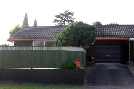 Photo of property in 1-1a Hampden Street, Awapuni, Palmerston North, 4412