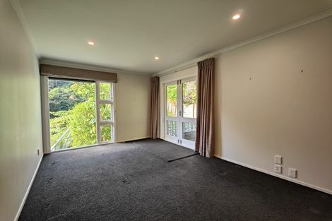 Photo of property in 183 South Karori Road, Karori, Wellington, 6012