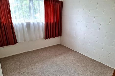 Photo of property in 2/41a Tramway Road, Beach Haven, Auckland, 0626