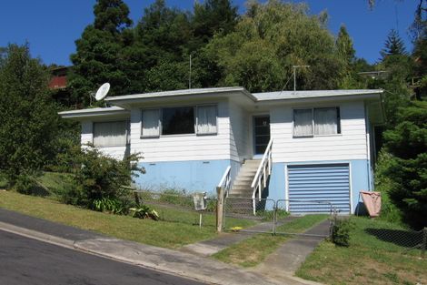 Photo of property in 12 Sispara Place, Beach Haven, Auckland, 0626
