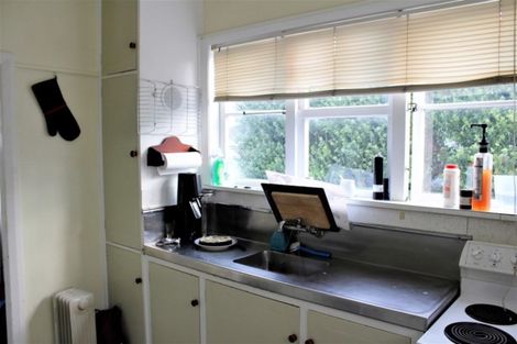 Photo of property in 87 Latham Street, Marewa, Napier, 4110