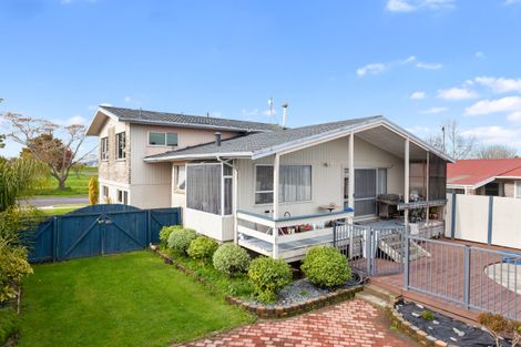 Photo of property in 25 Rata Avenue, Edgecumbe, 3120