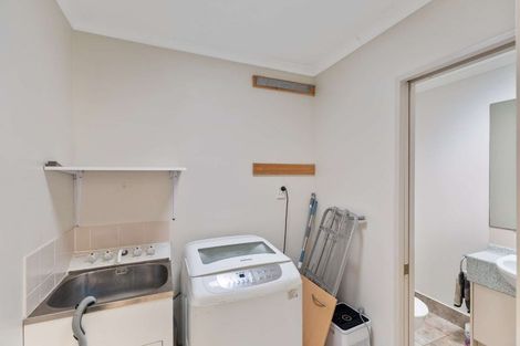 Photo of property in 26 Terracotta Drive, Blockhouse Bay, Auckland, 0600