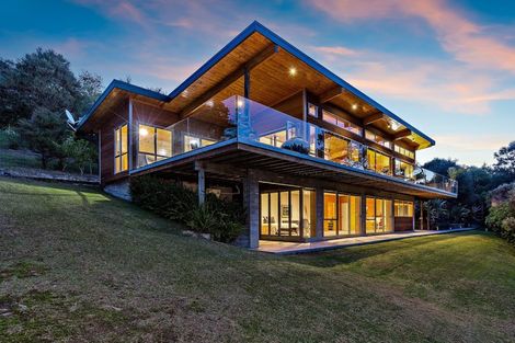 Photo of property in 710 Hibiscus Coast Highway, Waiwera, Orewa, 0994