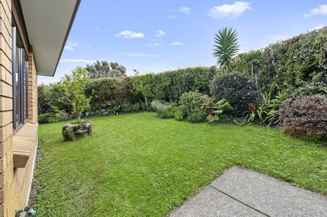 Photo of property in 1 Ascot Way, Orewa, 0931