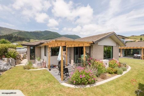 Photo of property in 10 Sanctuary Drive, Stoke, Nelson, 7011