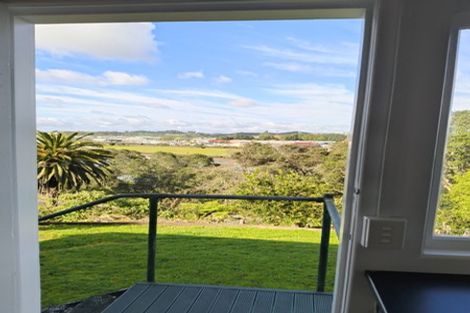 Photo of property in 18 Punga Grove Avenue, Riverside, Whangarei, 0112