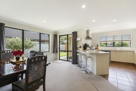 Photo of property in 7 Jeannie Way, Waikanae Beach, Waikanae, 5036