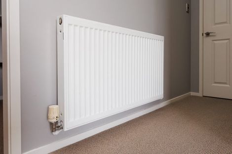 Photo of property in 38 Johnstone Drive, Fitzherbert, Palmerston North, 4410