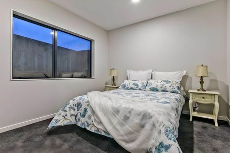Photo of property in 56 Huntington Park Drive, Greenhithe, Auckland, 0632