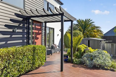 Photo of property in 74 Glenstrae Road, Redcliffs, Christchurch, 8081