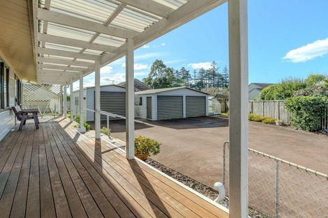 Photo of property in 19 Cobham Court, Kerikeri, 0230