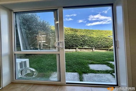 Photo of property in 1/3 Manutara Avenue, Forrest Hill, Auckland, 0620