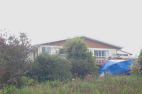 Photo of property in 28 Omokoroa Road, Omokoroa, 3114