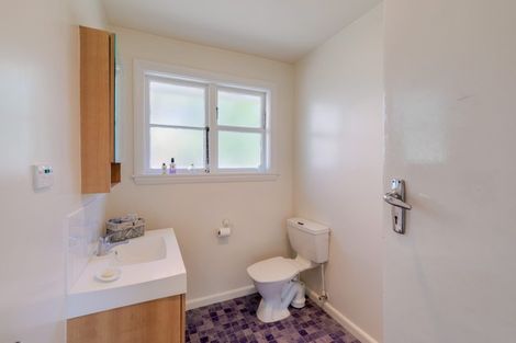 Photo of property in 2/116 Holly Road, St Albans, Christchurch, 8014