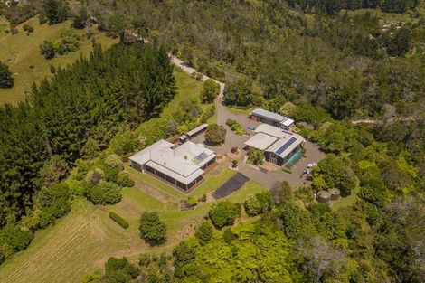 Photo of property in 92 Comers Road, Kaimarama, Whitianga, 3591