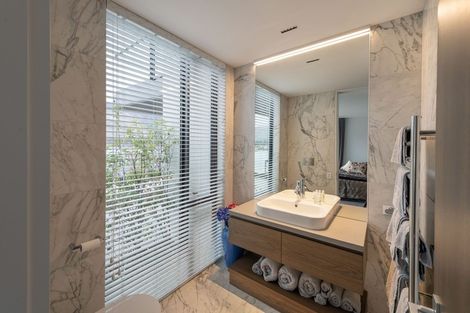 Photo of property in 4 Bay Rise, Wanaka, 9305