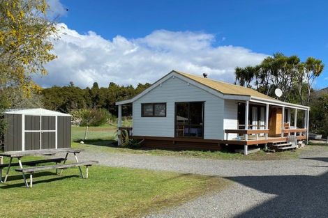 Photo of property in 16 Kutai Street, Turangi, 3334