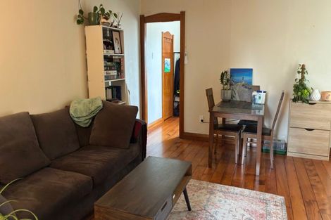 Photo of property in 352 Mount Albert Road, Mount Roskill, Auckland, 1041